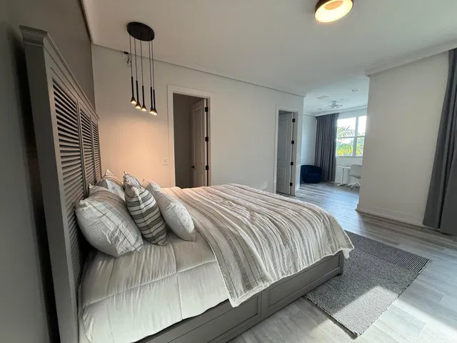 Residence photo 31