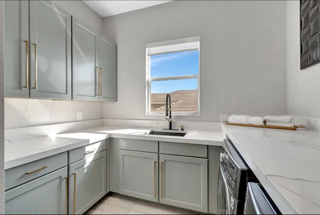 Residence photo 45