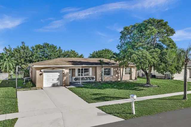 Residence photo 2