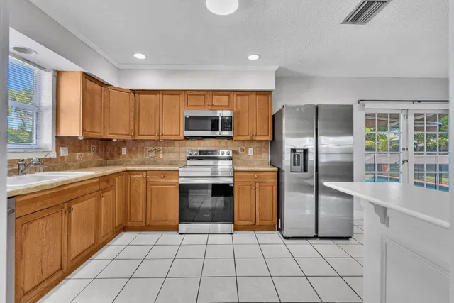 Residence photo 23