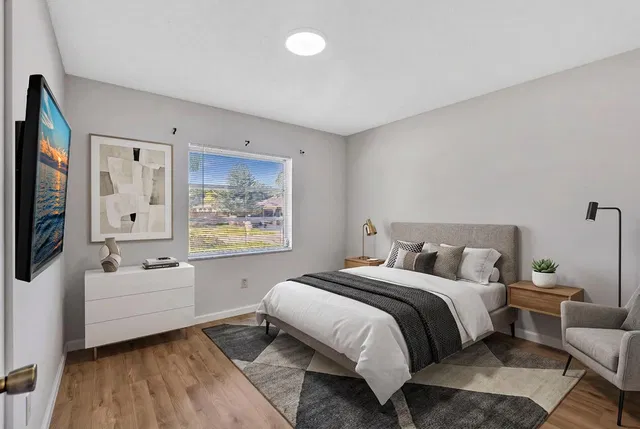 Residence photo 33