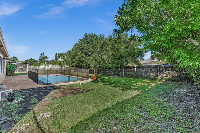 Residence photo 47