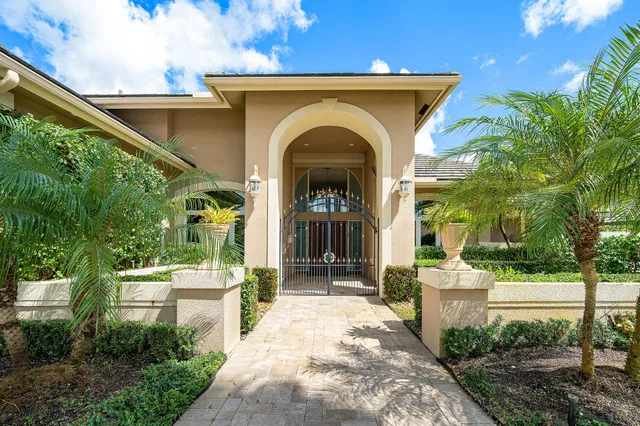 St. Andrews Country Club Residence photo 41