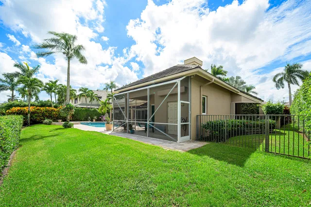 St. Andrews Country Club Residence photo 44