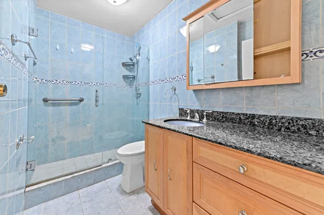  Residence photo 19