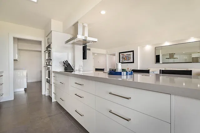 Singer Island Unit 1005 photo 15