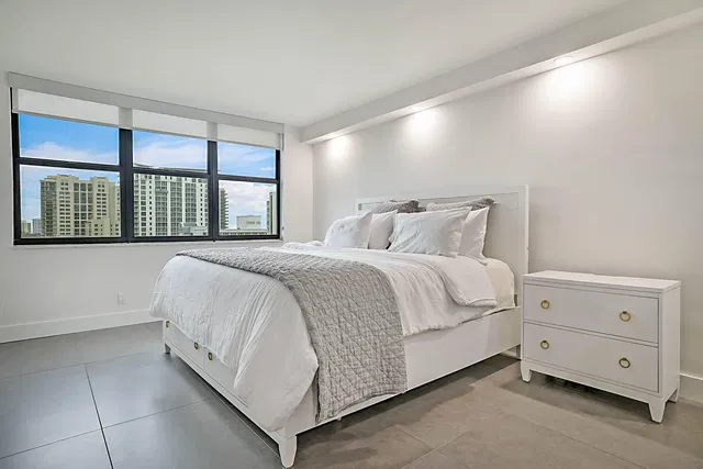 Singer Island Unit 1005 photo 22