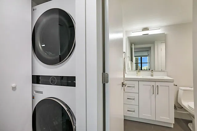 Singer Island Unit 1005 photo 33
