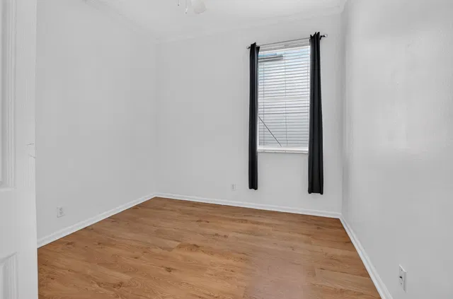  Residence photo 35