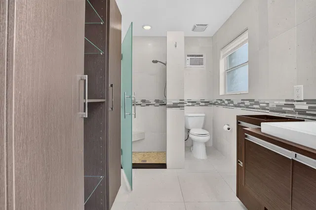  Residence photo 38