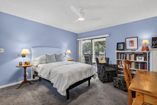  Unit 142 photo 20