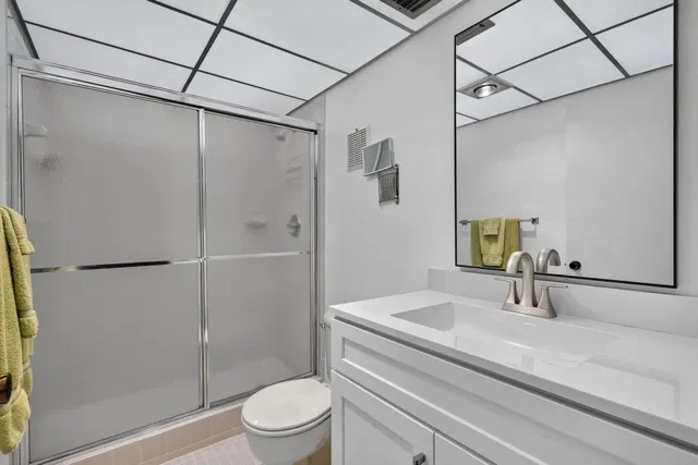  Unit 142 photo 23