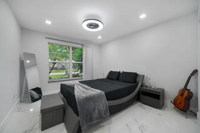 Residence photo 29