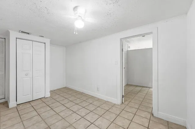  Residence photo 25