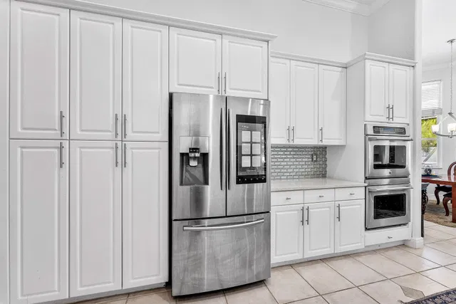 Residence photo 12