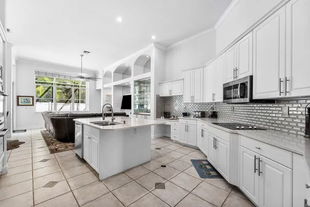 Residence photo 13