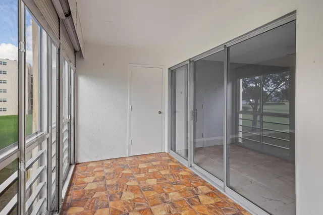 Unit 211 photo 24