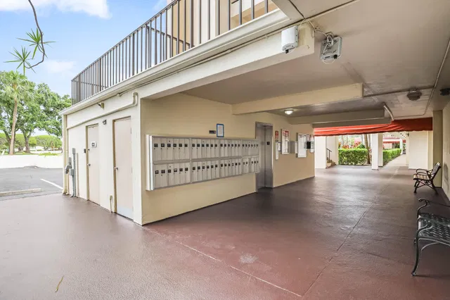 Unit 211 photo 27