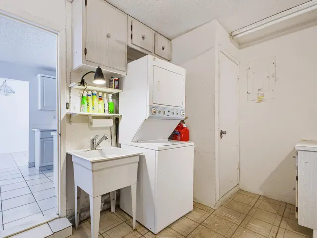 Residence photo 28