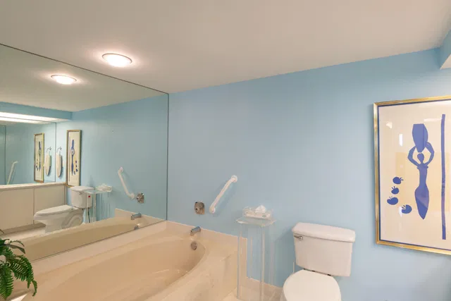 Unit 1103 photo 27