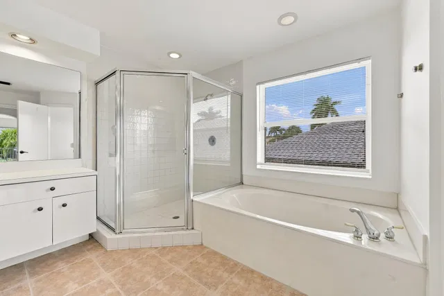 Boca Isles Residence photo 51