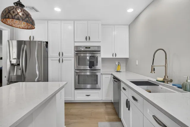 Residence photo 9