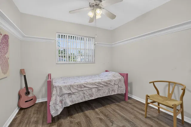 Residence photo 24