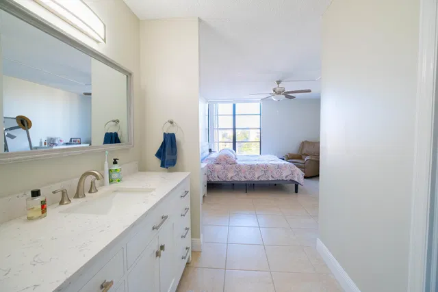 Boca Raton Unit 6050 photo 22
