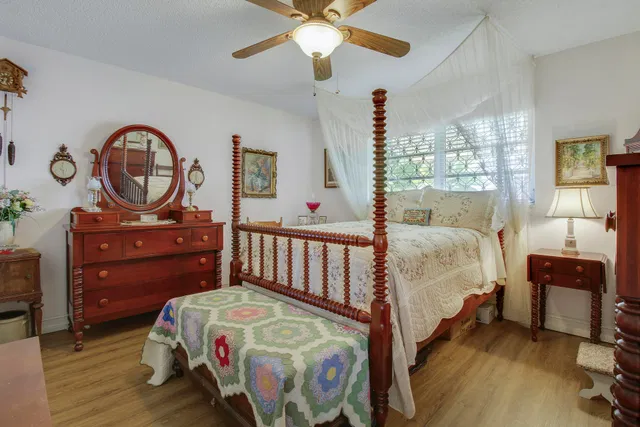 Residence photo 53