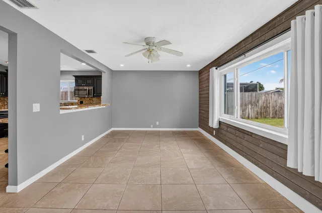  Residence photo 26