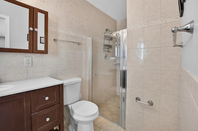  Residence photo 33
