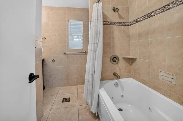  Residence photo 37