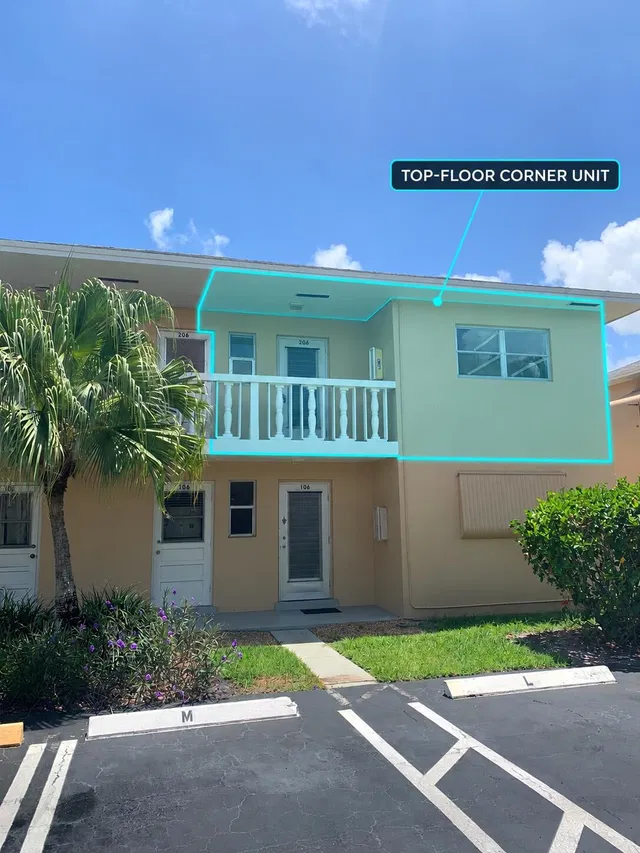Unit 206 photo 3