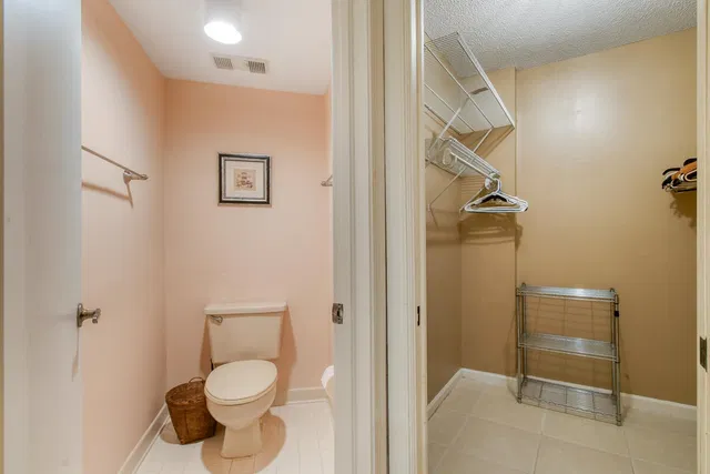 Residence photo 26