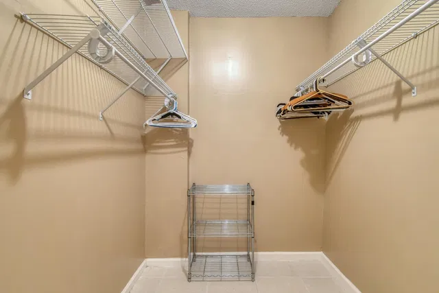 Residence photo 27
