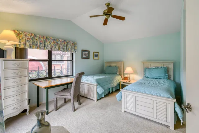 Residence photo 28