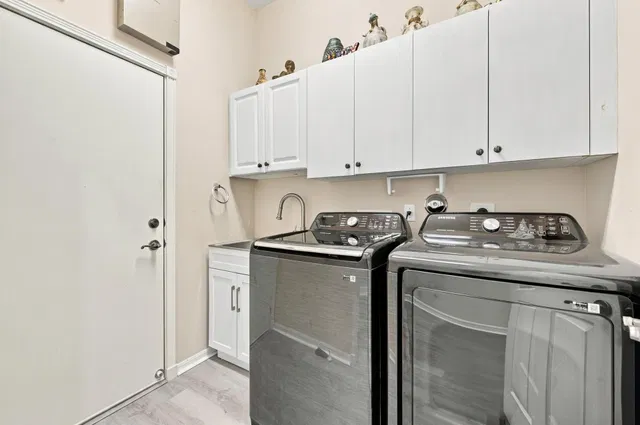 Residence photo 28