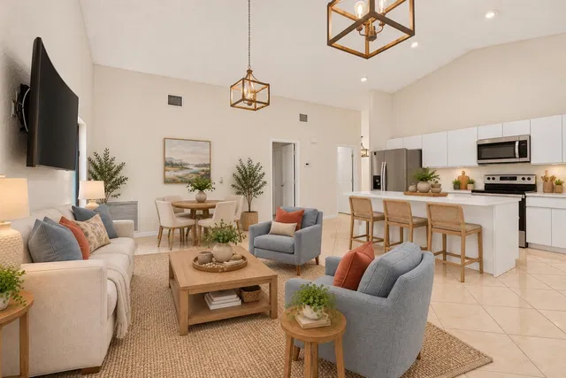 Residence photo 12