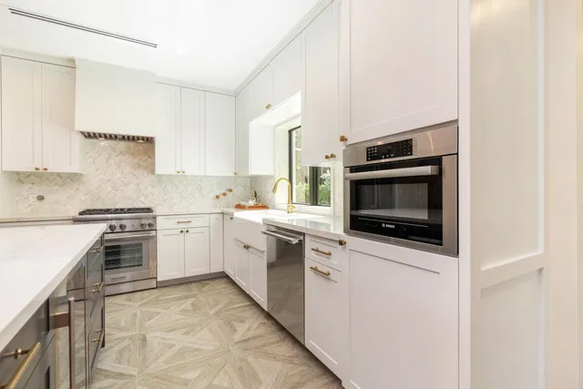 West Palm Beach Residence photo 10