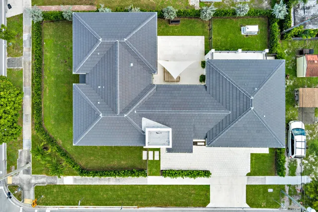 West Palm Beach Residence photo 36