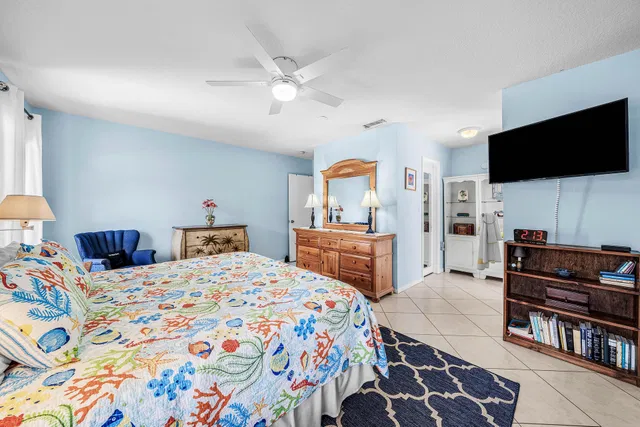  Residence photo 17