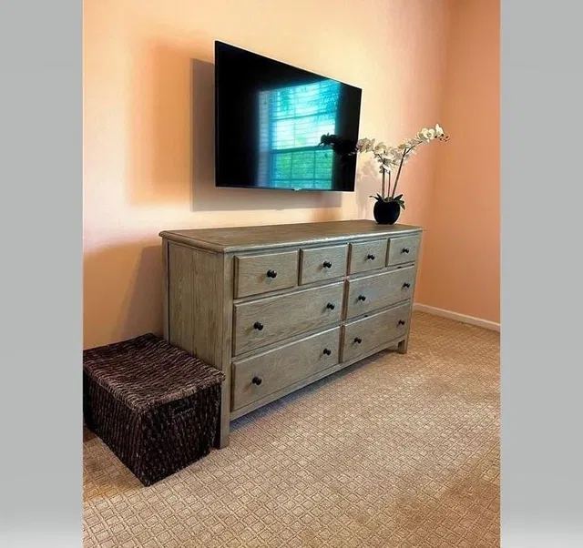 Unit 308 photo 11