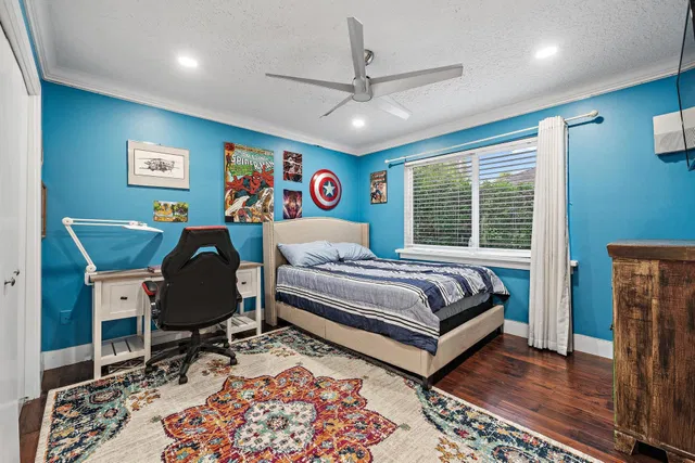 Residence photo 33