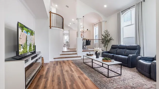  Residence photo 12