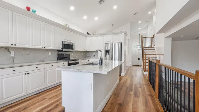  Residence photo 20