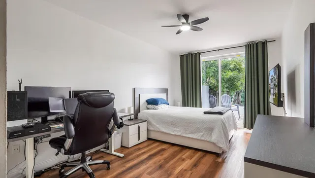  Residence photo 30