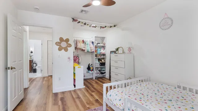  Residence photo 51