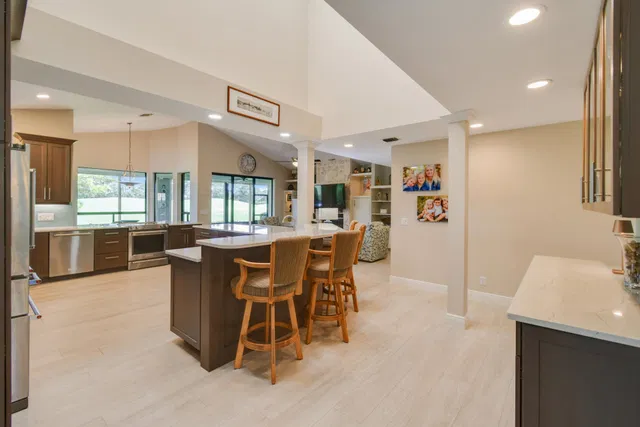 Harbour Ridge Residence photo 14