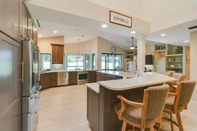 Harbour Ridge Residence photo 15