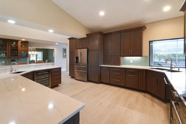 Harbour Ridge Residence photo 19